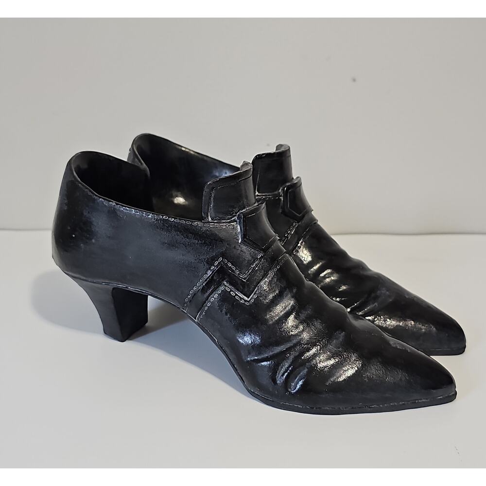 Witch Shoes Halloween Decor Gothic Witchy Hocus Pocus Practical Magic Spooky